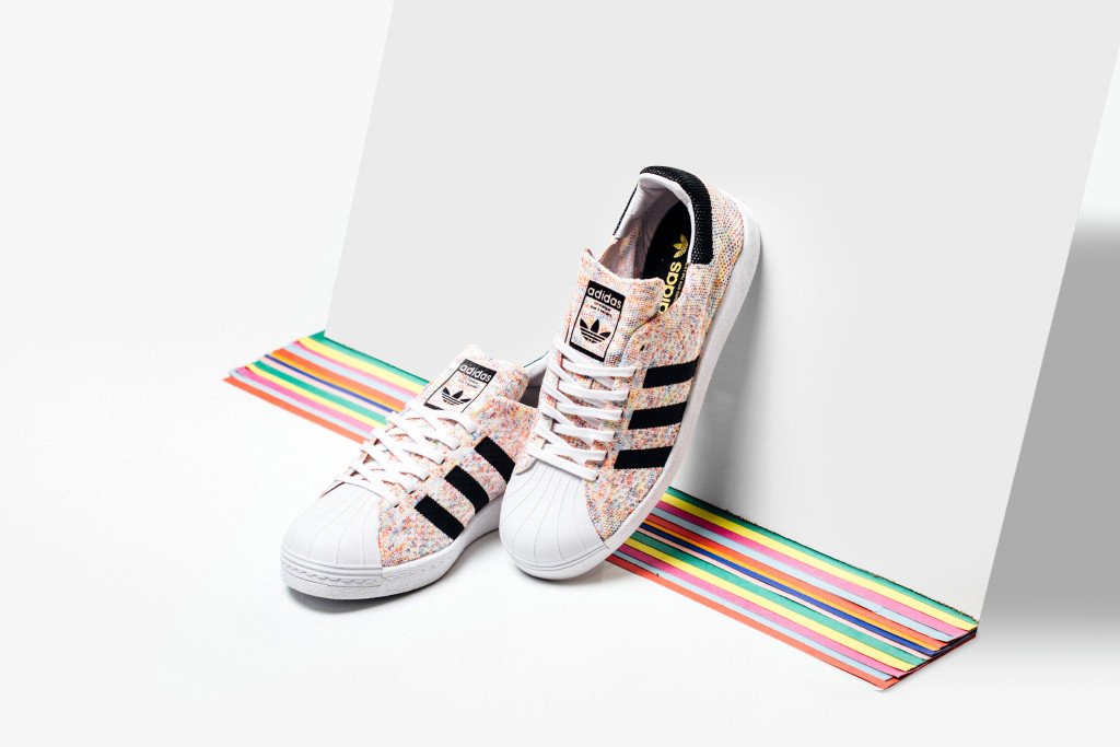Sneeuwwitje baai Verdorie Adidas Originals Superstar 80s 'Multicolor' Primeknit Available Now –  Feature