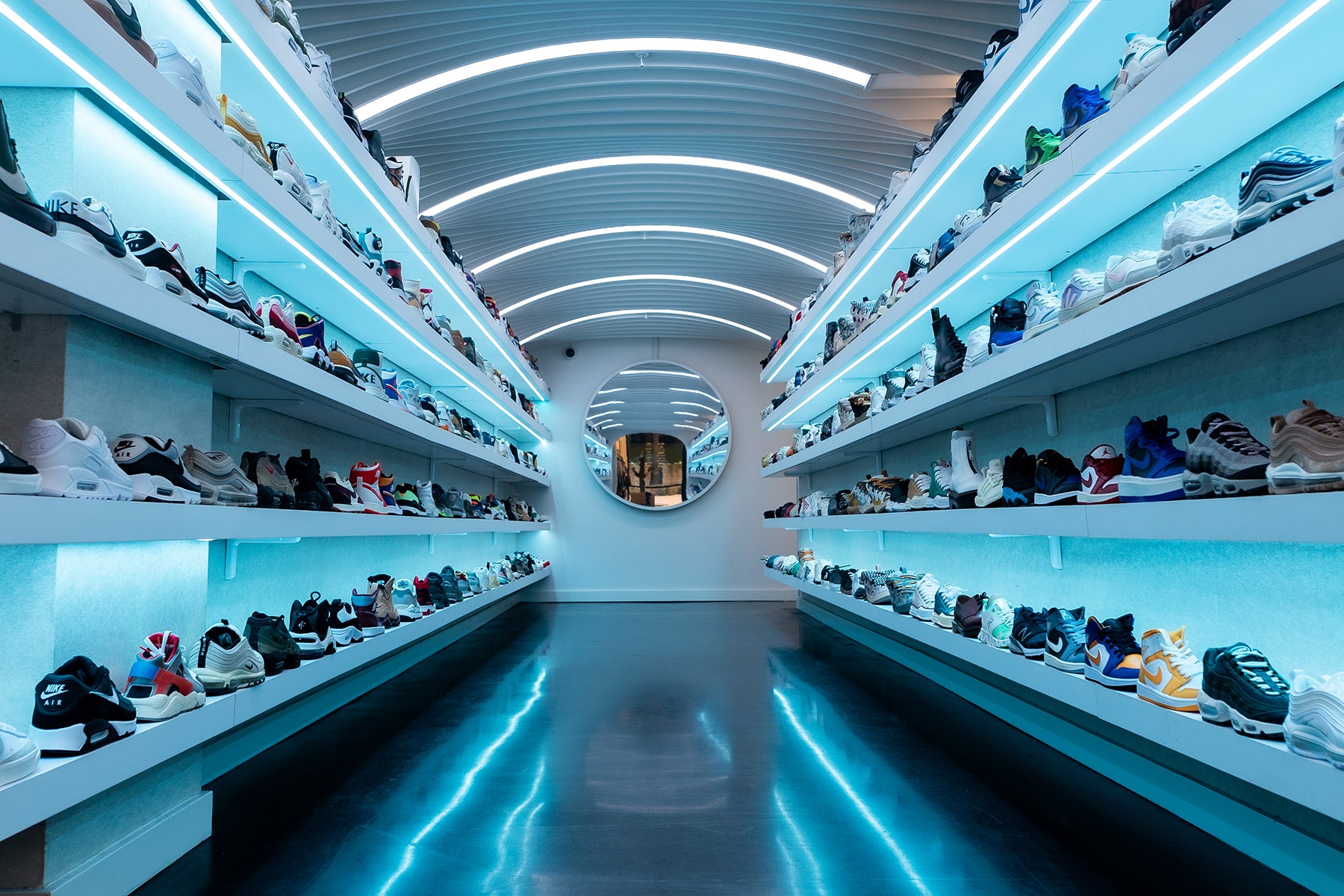 Nike store in scottsdale quarter Outlet