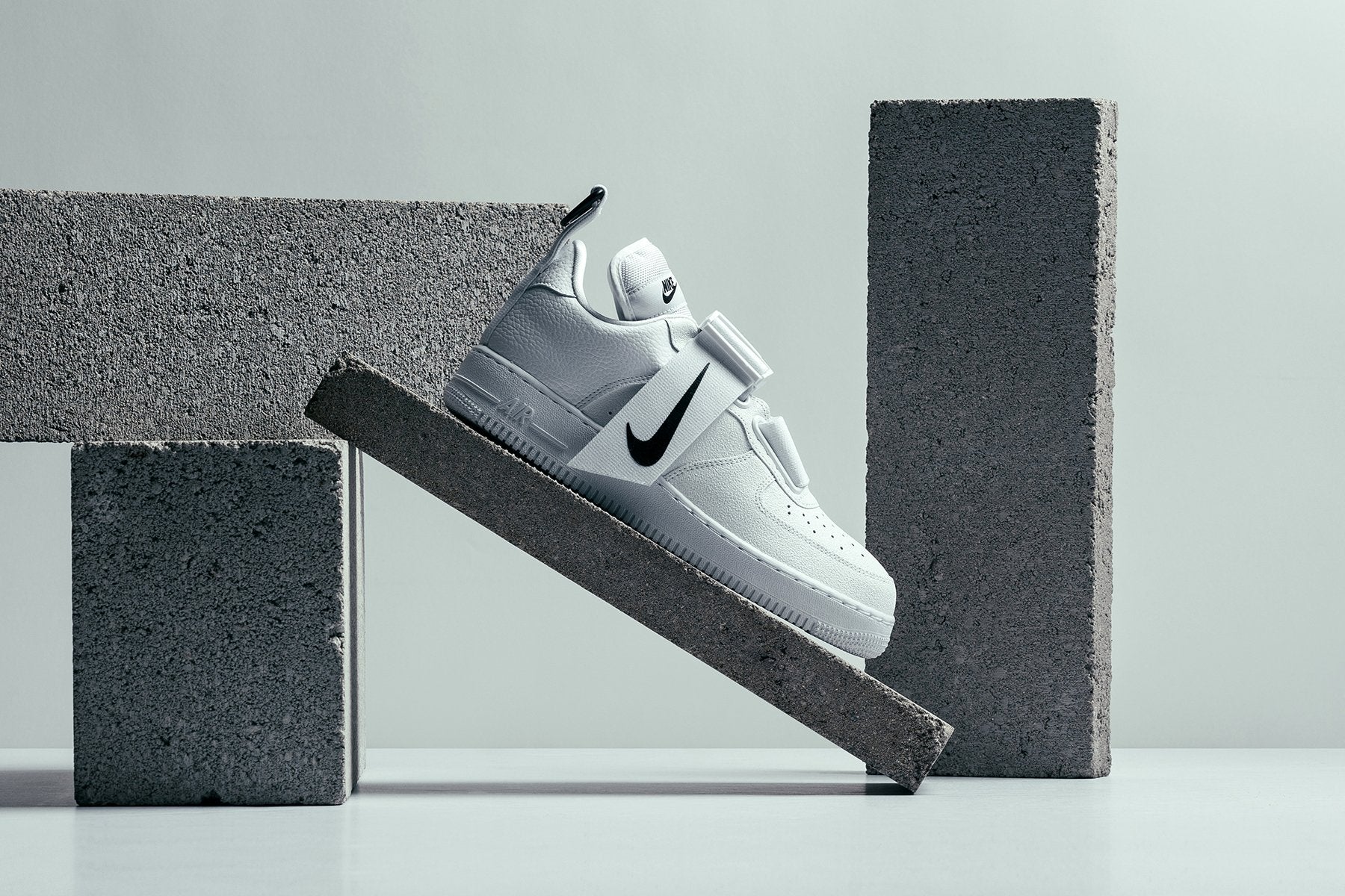 notificación Suponer inestable Nike Air Force 1 Utility "White/White/Black" Available Now – Feature