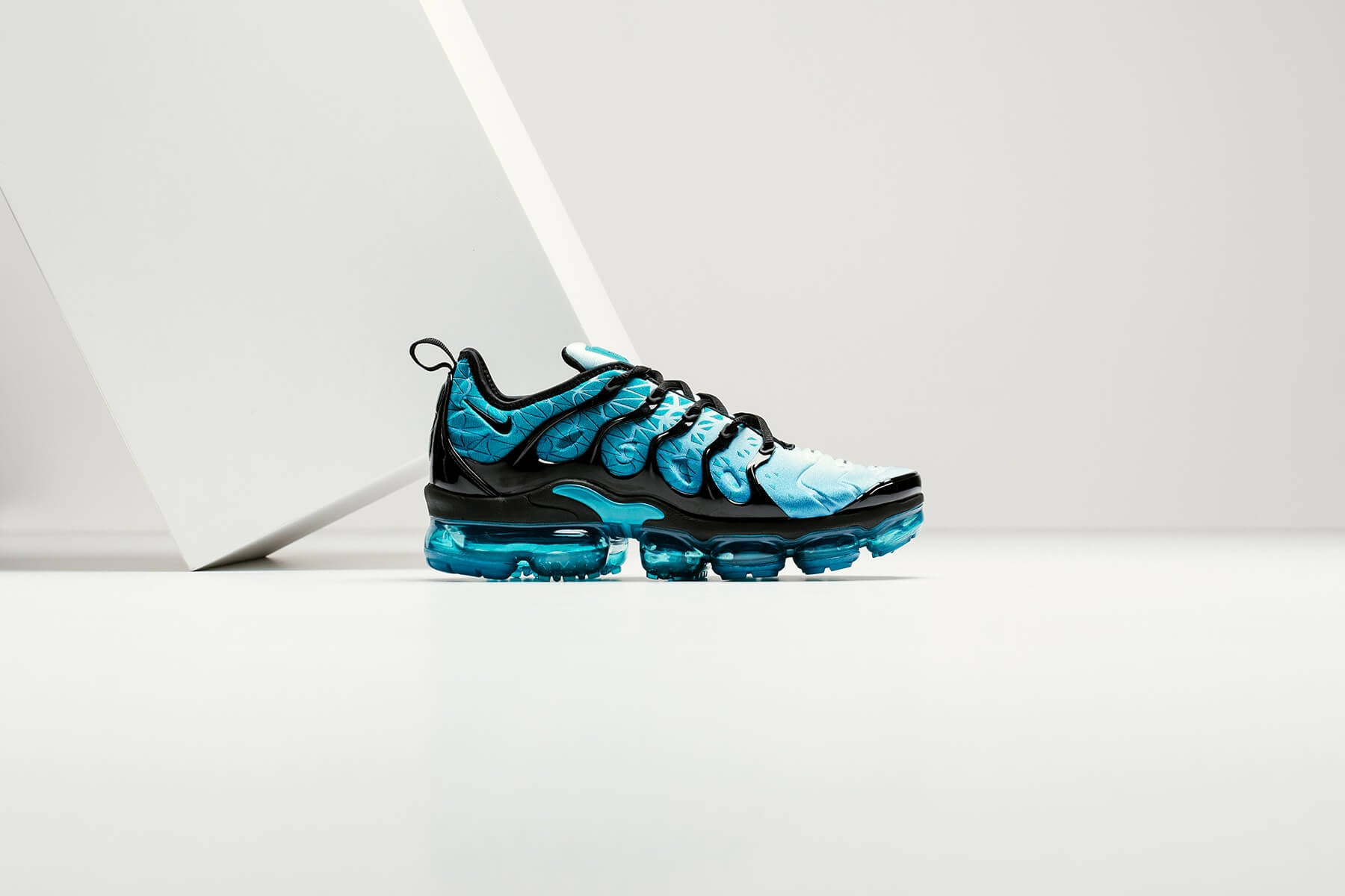Nike Air VaporMax Plus Spirit Teal/Black/Green Abyss Available Now –  Feature