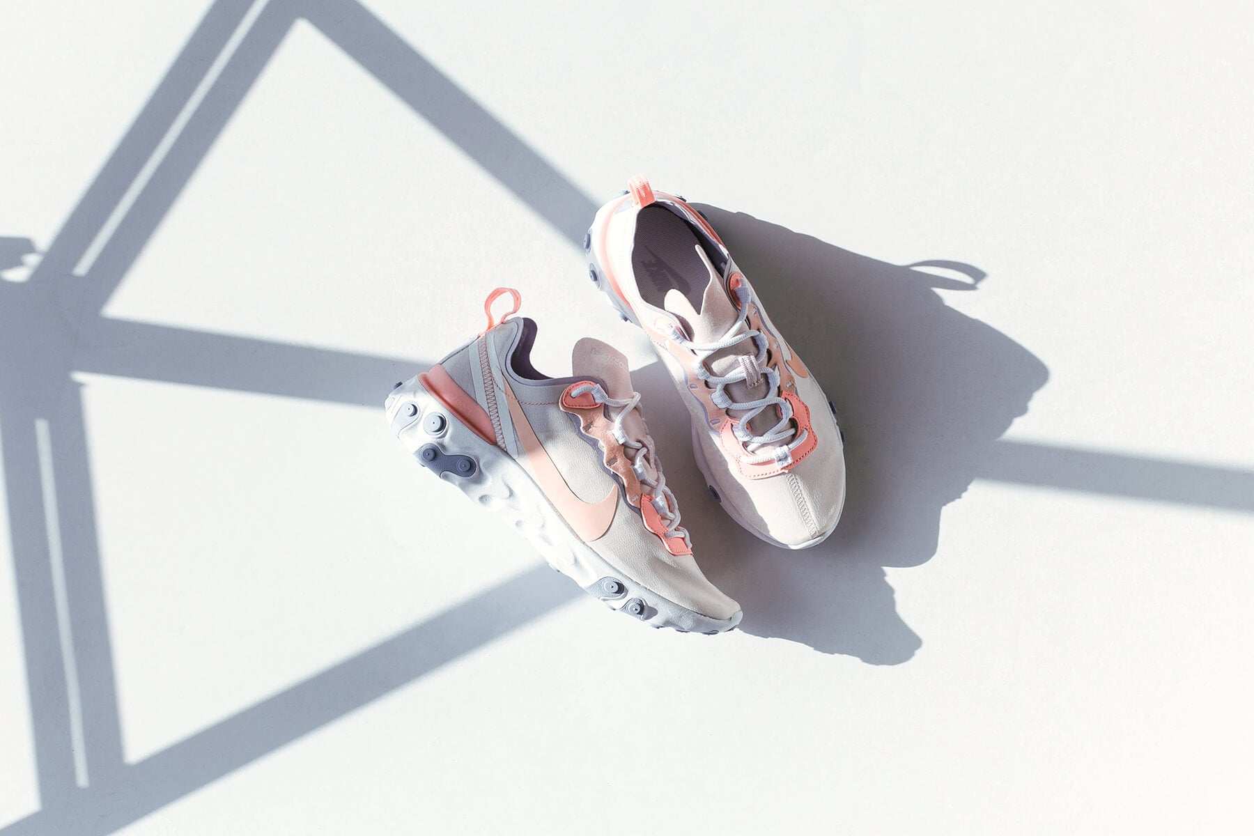 Nike react element sale 55 washed coral