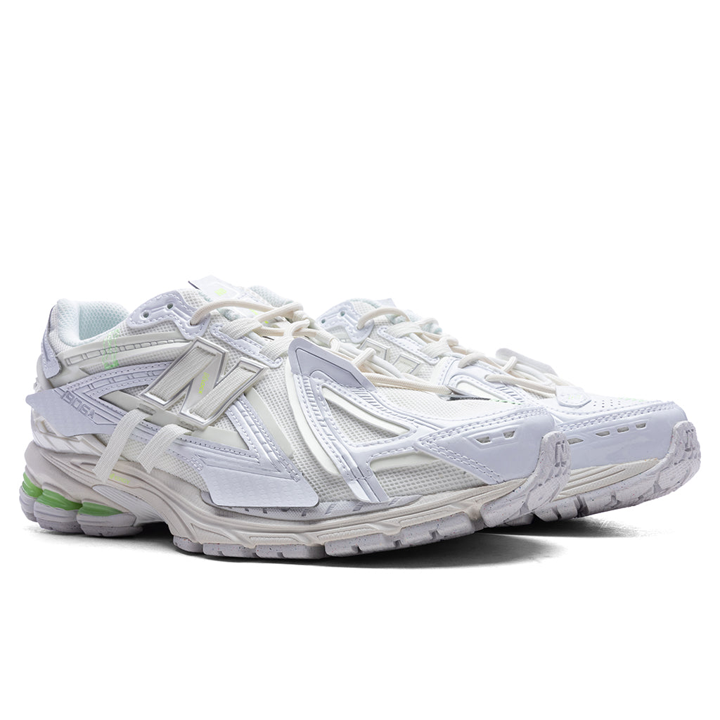 1906A---White-Mint-Flash-