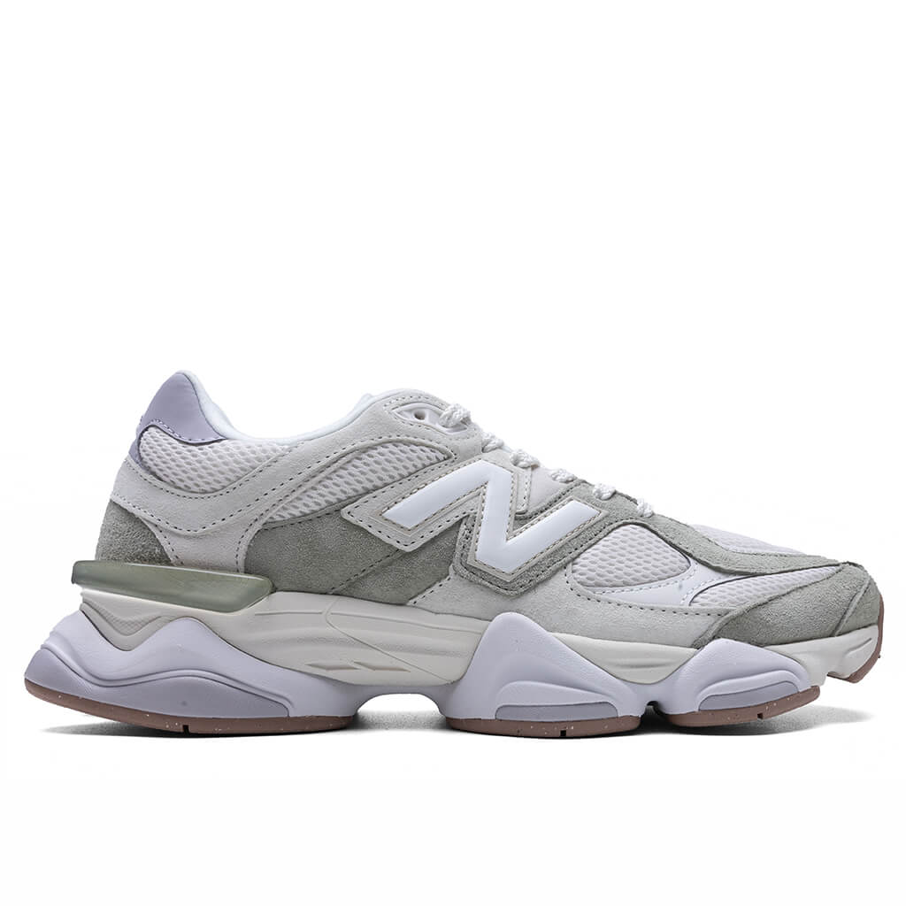 9060 - Garter Snake/Pearl Grey – Feature