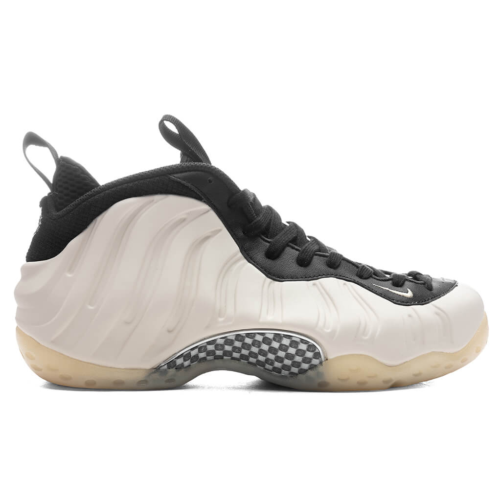 Air Foamposite One - Black Team Gold Light Orewood Brown – Feature