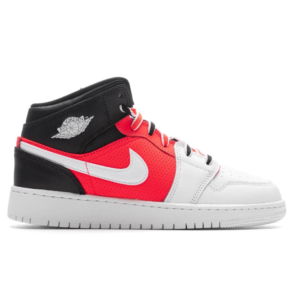 1 Mid SE (GS) - Black/White/Infrared – Feature