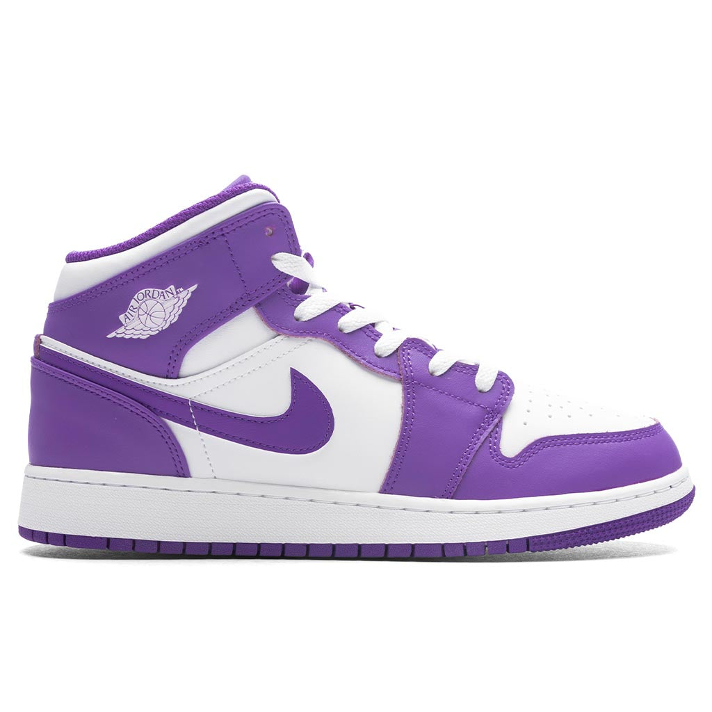 Jordan 1 Retro High Court Purple Size 10M/11.5W