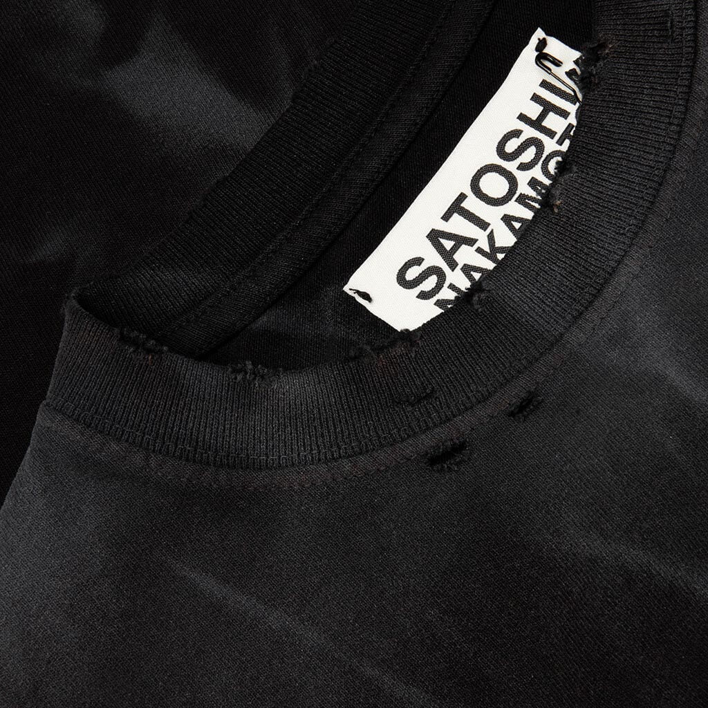 SATOSHI  Chat GPTee - Washed Black – Feature