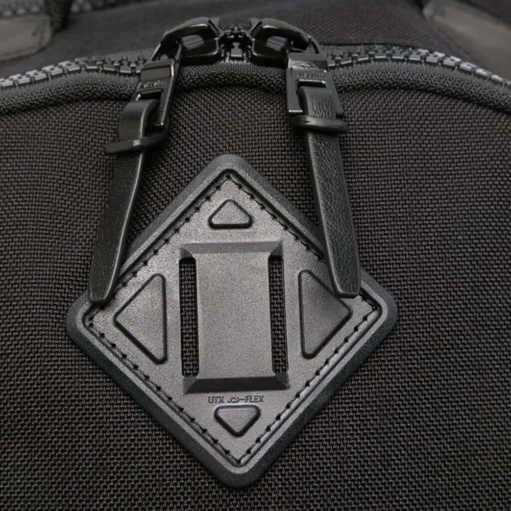 Cordura 20L - Black – Feature