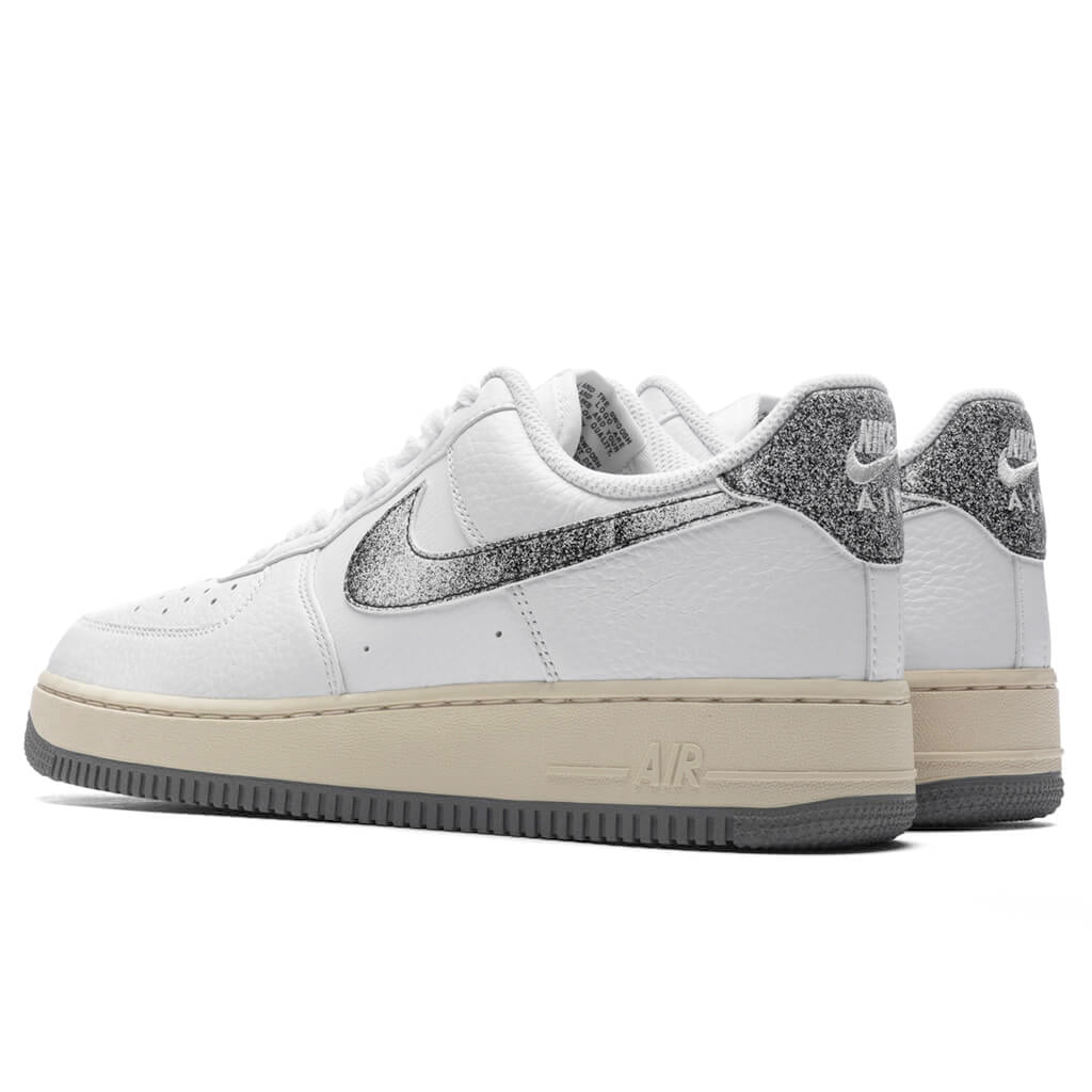 Buy Nike Kids Air Force 1 LV8 3 (PS) White black Air Force ps - Stadium  Goods