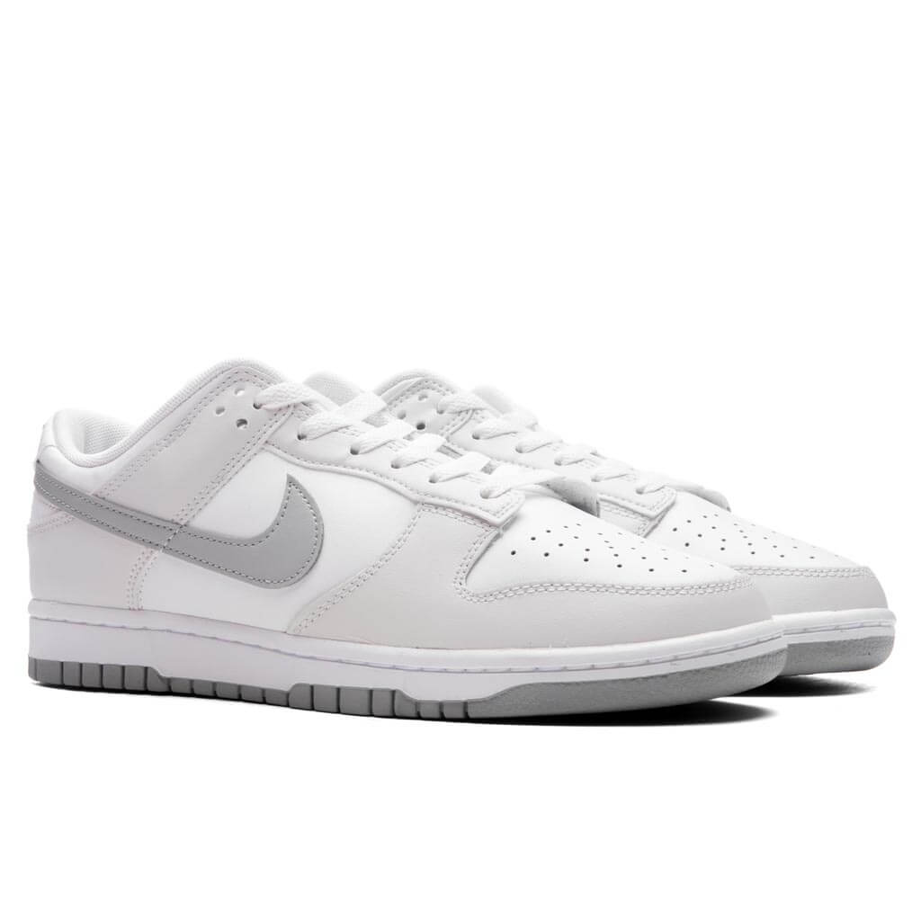 Dunk Low Retro - Summit White/Light Grey/Platinum Tint â Feature
