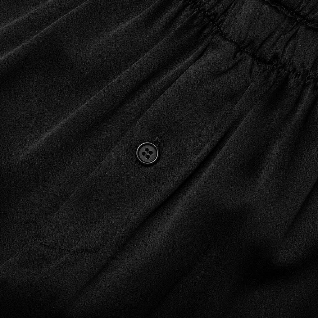 Chateau Josu Presidential Suite Silk Pajama Pant Black Feature chateau-josu-presidential-suite-silk-pajama-pant-black-feature