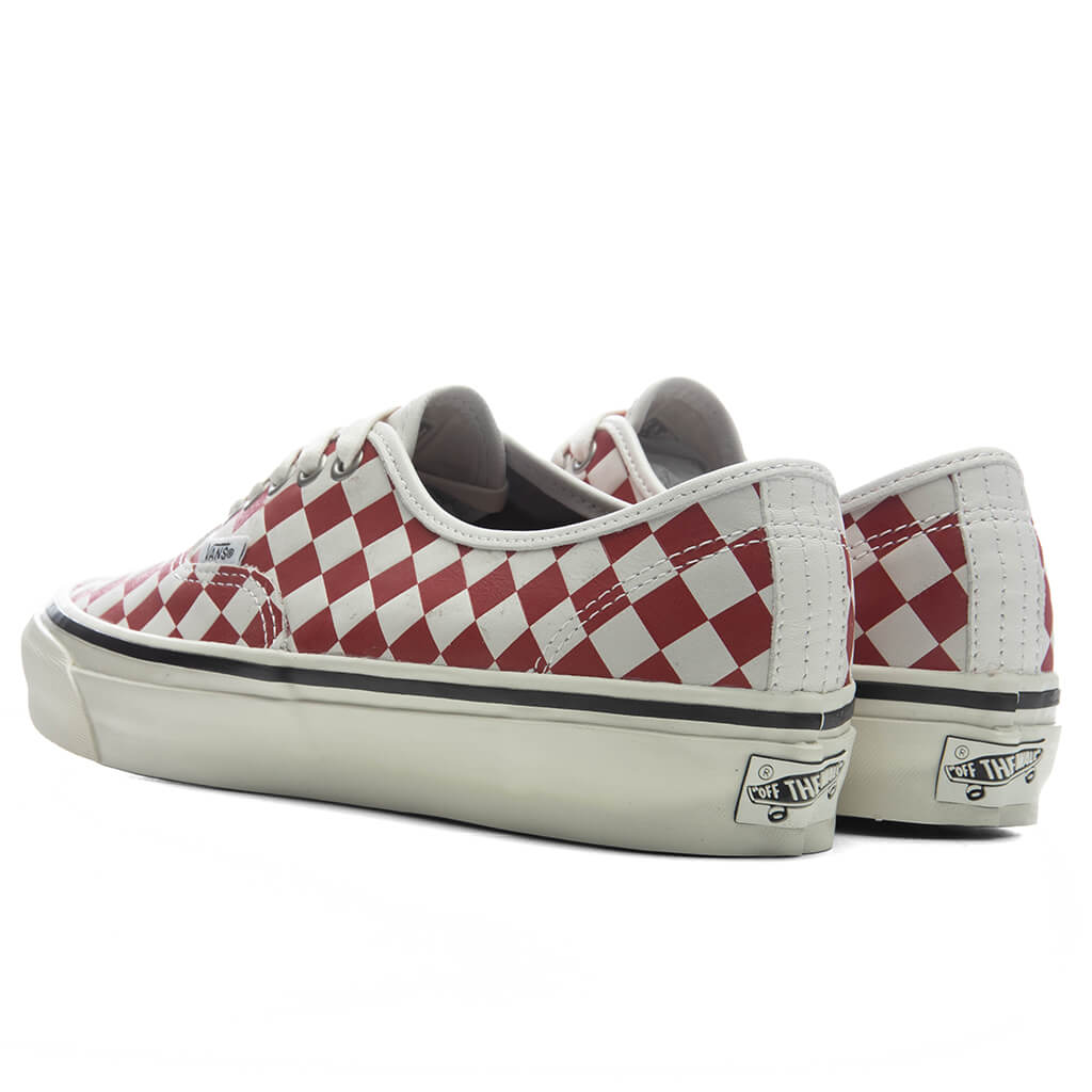 Premium LX Authentic 44 Diamond - Checkerboard Red/Marshmallow