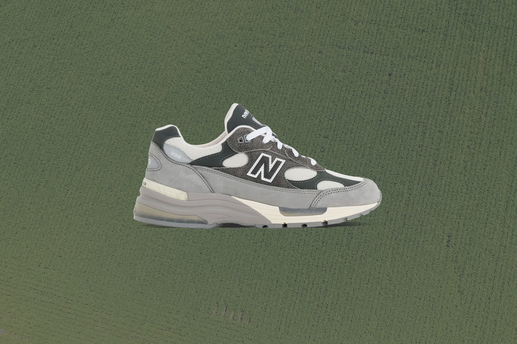 Made in USA 992 - Shadow Grey – Feature