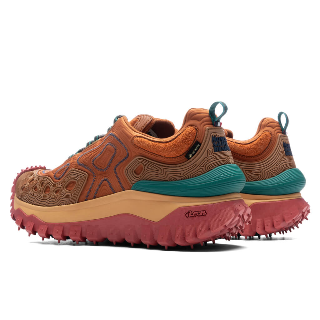 Moncler Genius x Salehe Bembury Trailgrip Grain Sneakers - Orange 