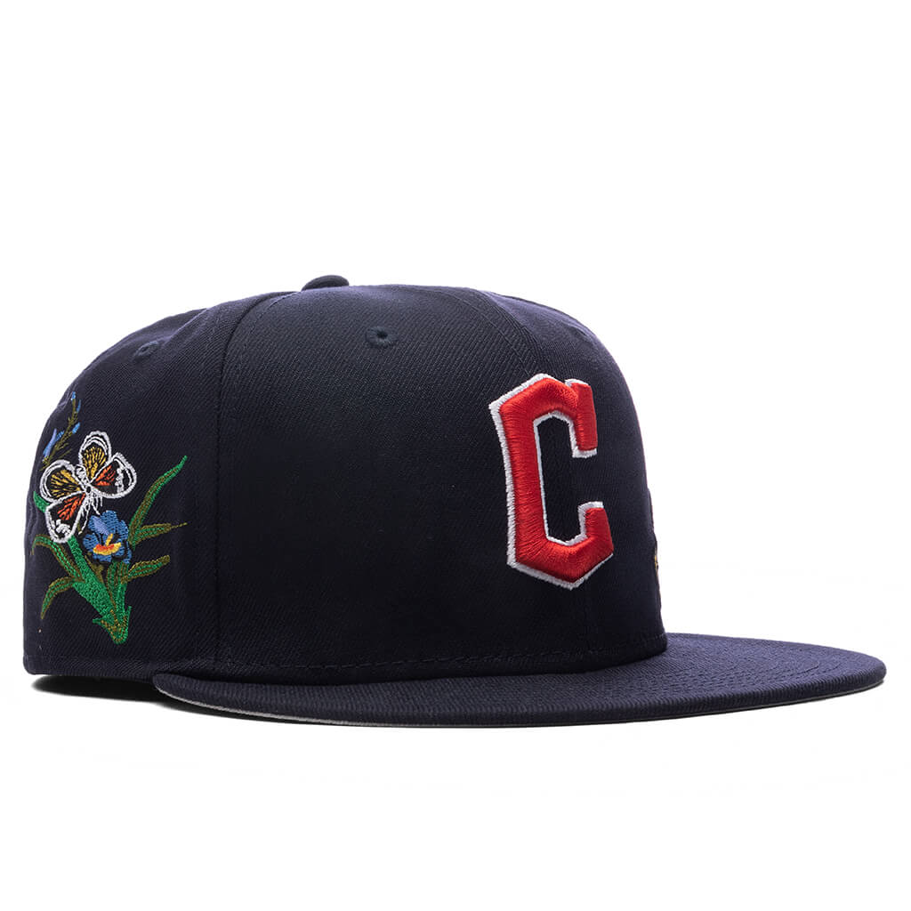 Casquette ajustée 59FIFTY Cleveland Guardians New Era pour homme avec écusson latéral blanc