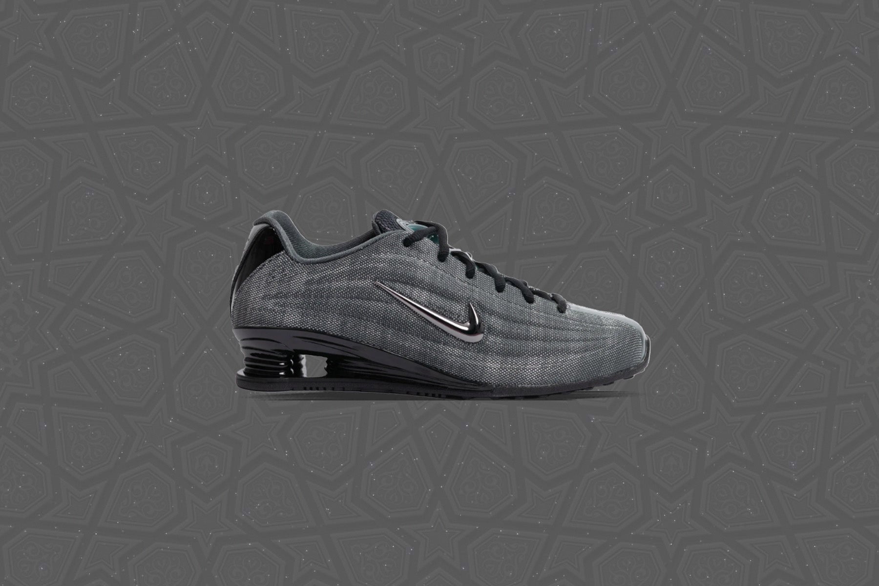 Naked  × Nike Women's Shox Z Nike x NAKED Copenhagen Women's Shox Z - Metallic Hematite/Black