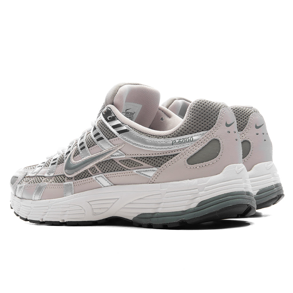NIKE　ナイキ　P-6000　28.5 Nike P-6000 SE Women's Shoes. Nike.com