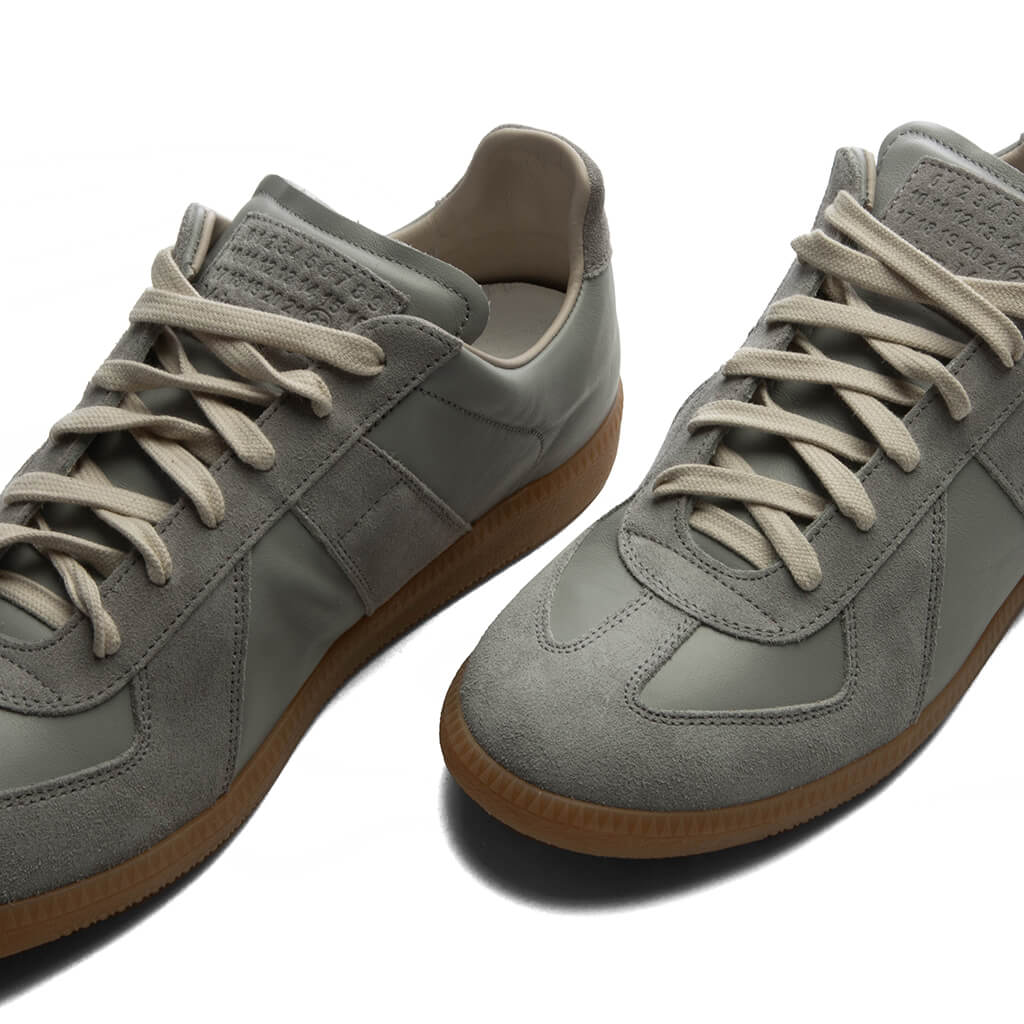 Replica Low Top - Griffin Grey – Feature