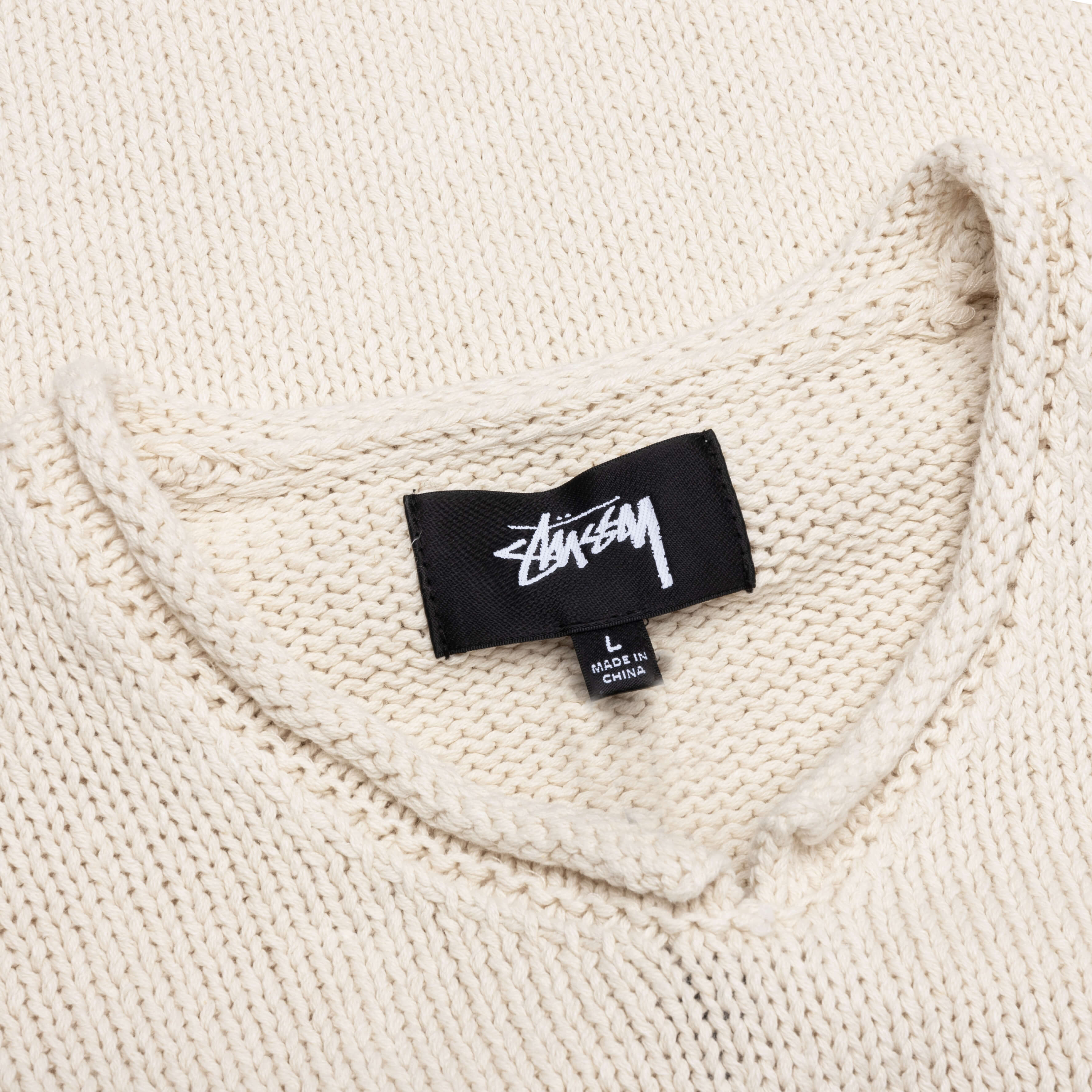 Roll V-Neck Logo Sweater - Natural – Feature