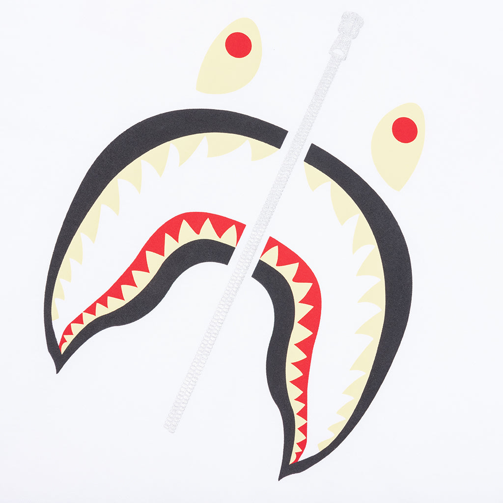 Shark Tee China - White – Feature