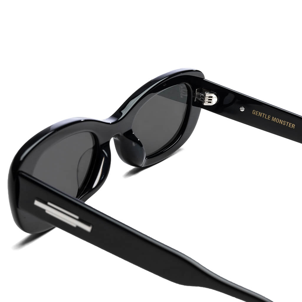 Gentle Monster Bliss 01 Black Sunglasses