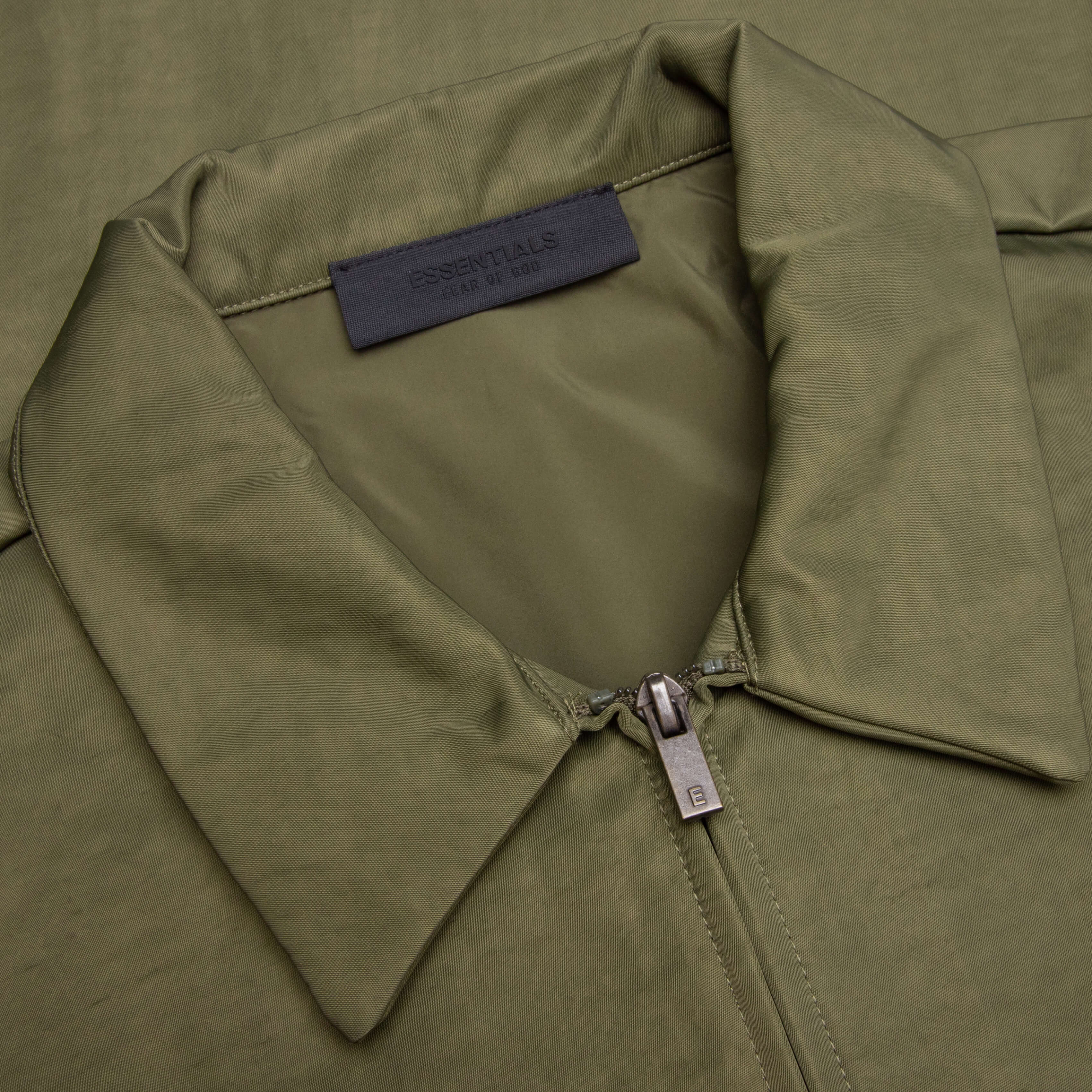 Textured Nylon Trucker Jacket - Military – Feature