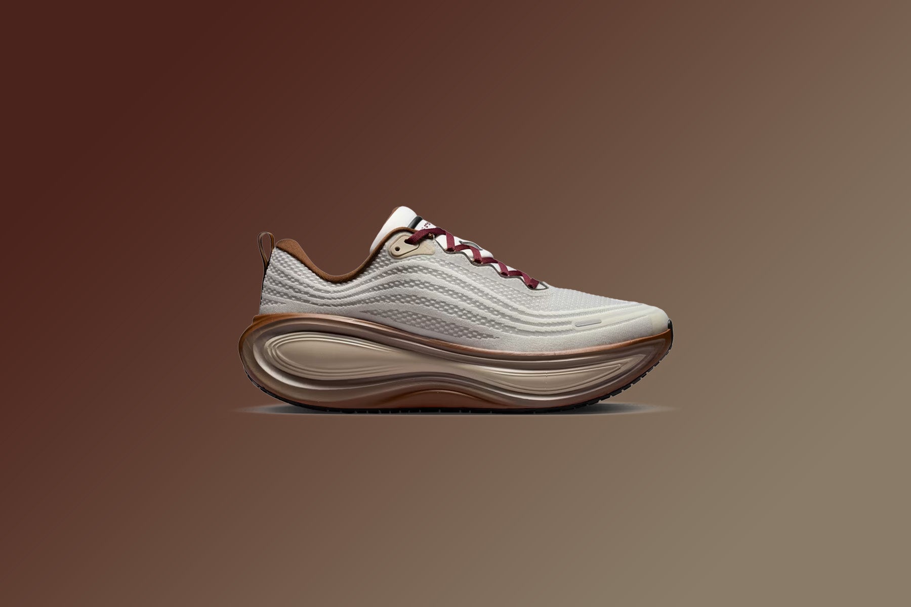 ボメロ プラス - セイル/ピーカン/カルデラ ブラウン/ブラック – Feature