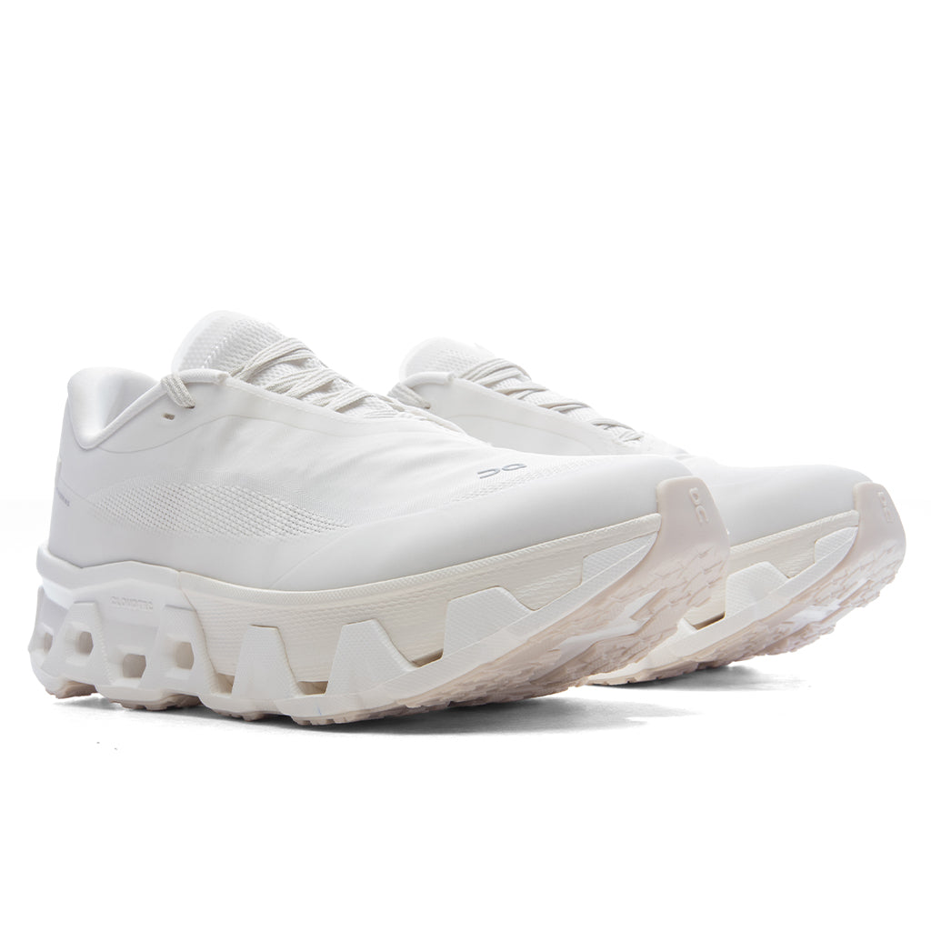 特撮 Mufflo On x PAF Women's Cloudmonster Hyper - White – Feature