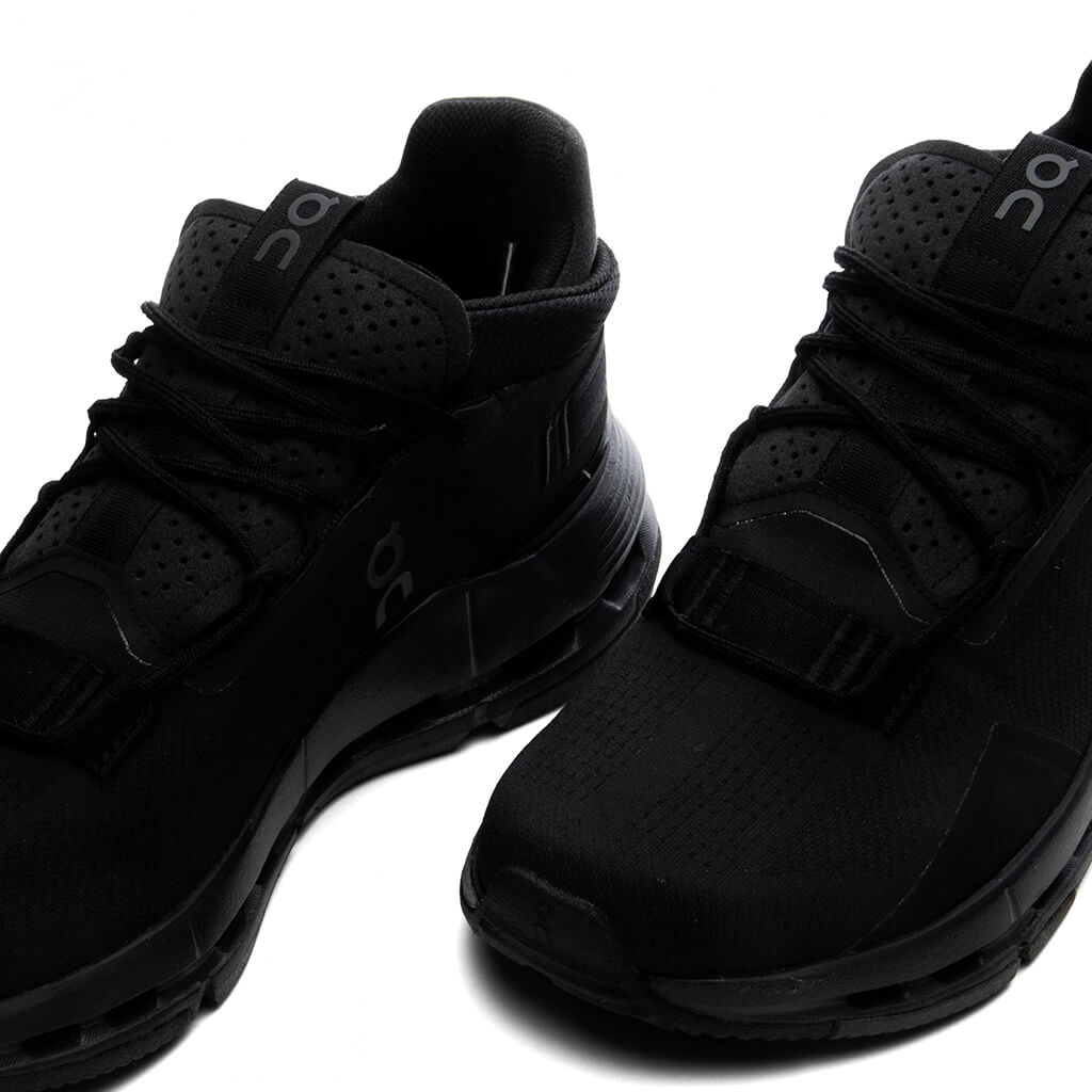 Women's Cloudnova 2 - All Black – Feature