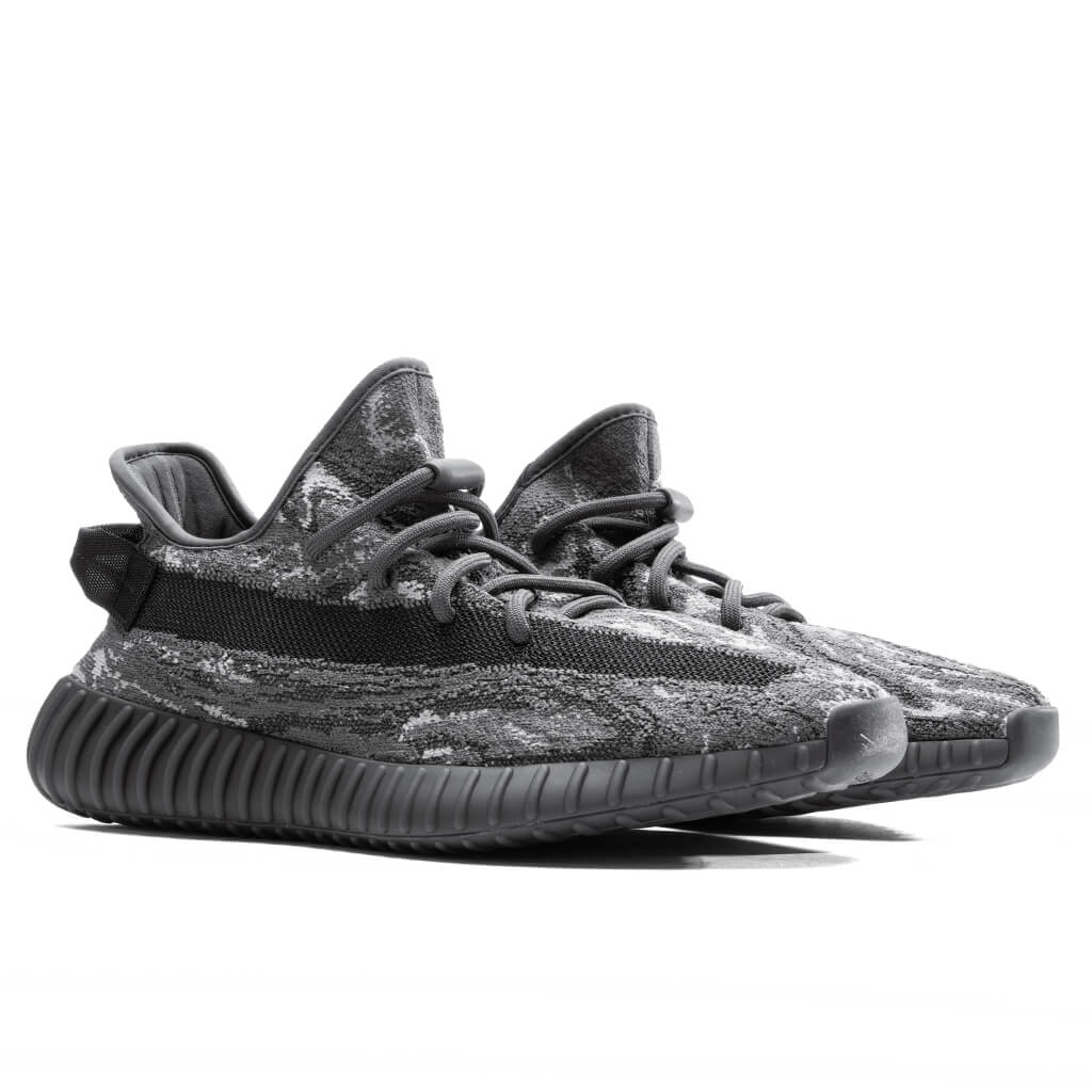 Yeezy Boost 350 V2 - MX Dark Salt â Feature