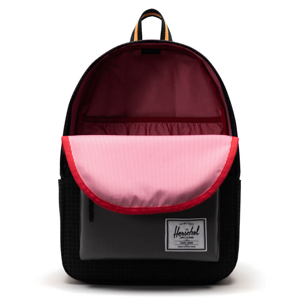 Classic XL Backpack