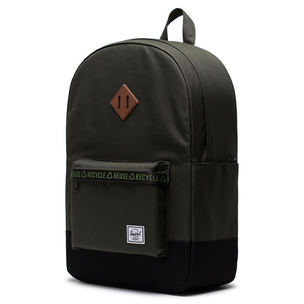 herschel backpack forest night black Classic XL Supply Co. USA lined 15 laptop sleeve and has a media pocket with a headphone port Heritage Backpack - Forest Night/Black