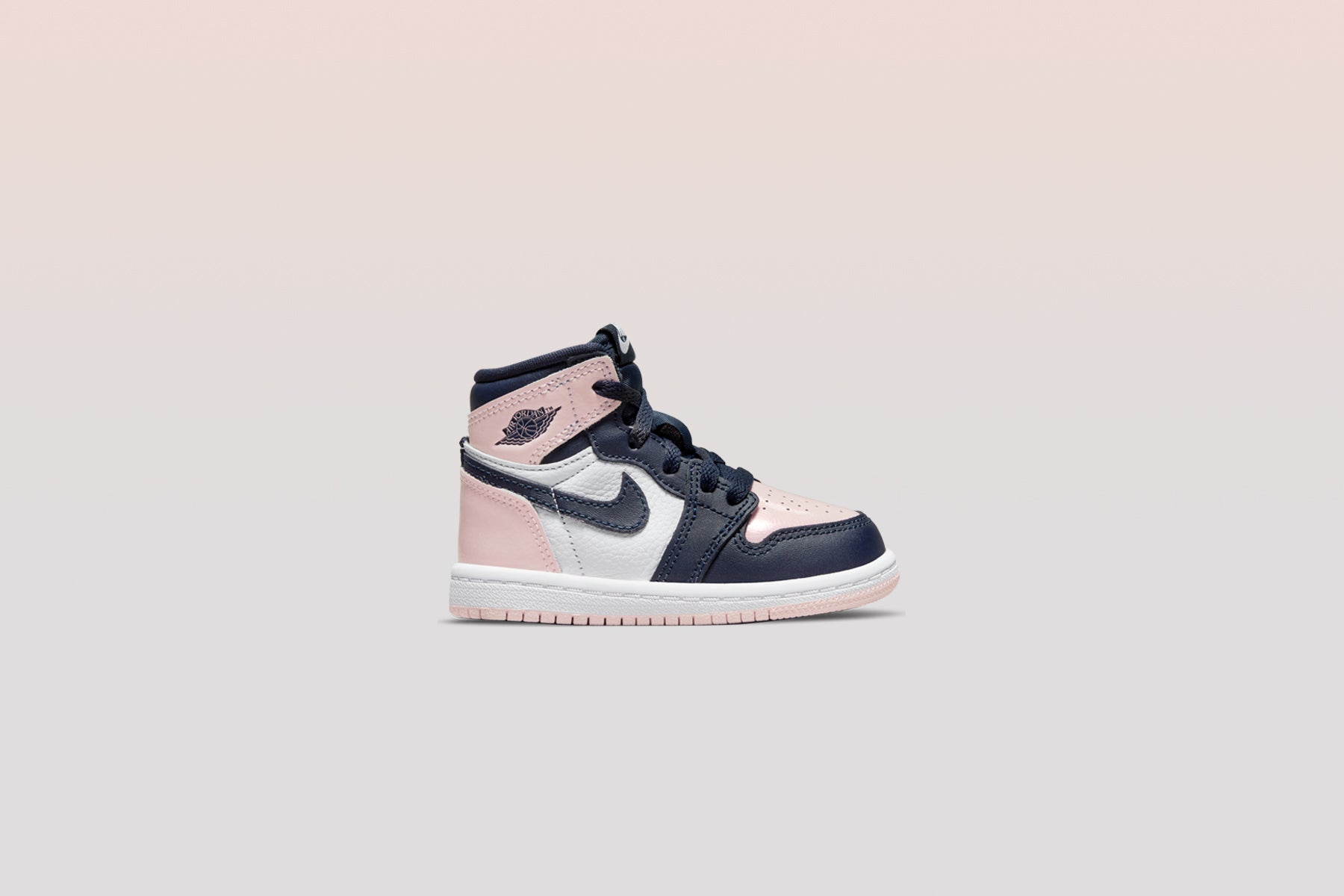 Air Jordan 1 High OG (TD) - Atmosphere/Obsidian/White – Feature