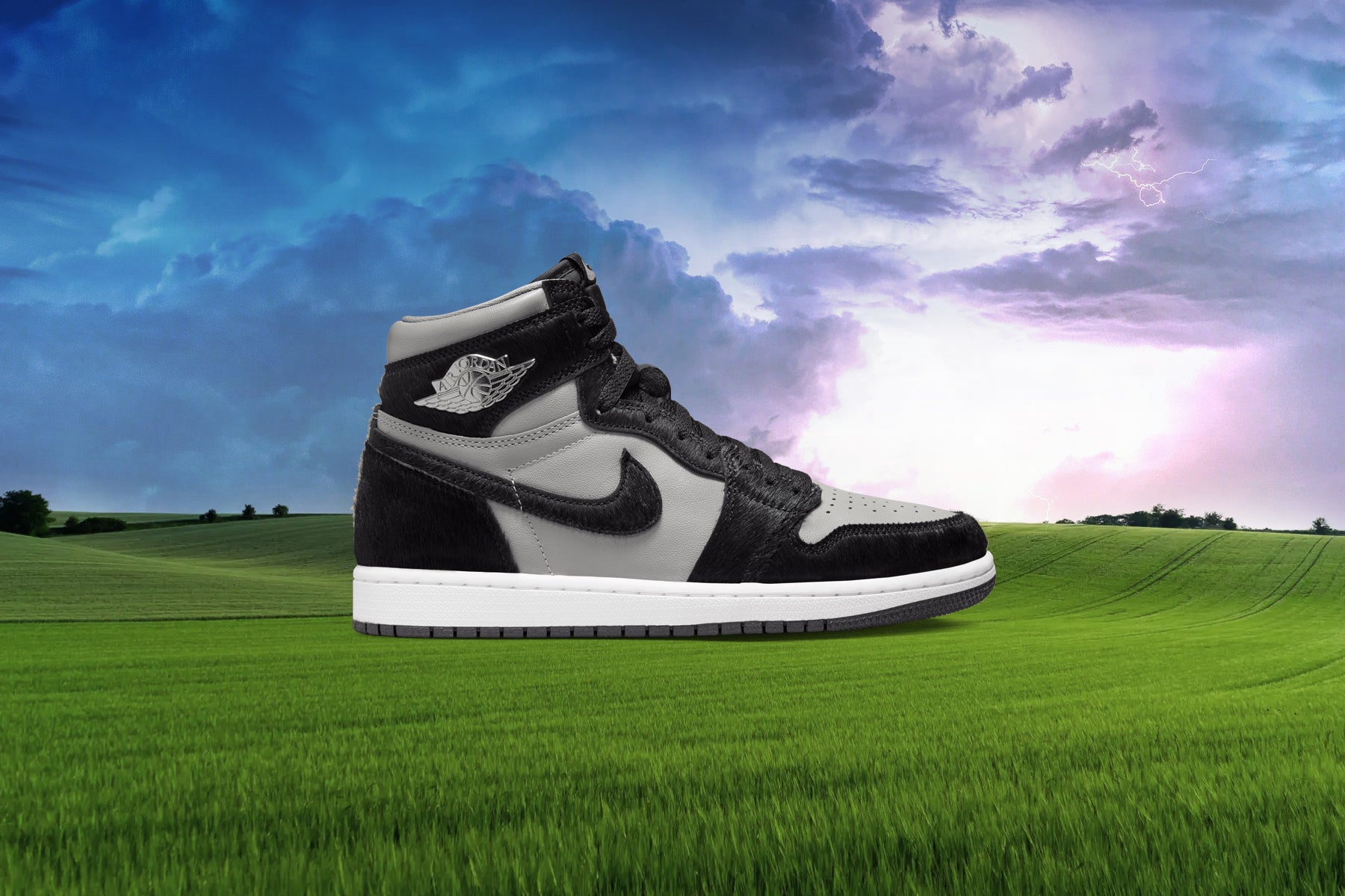 Womens Air Jordan 1 Retro Hi OG - Medium Grey/Black/White â Feature