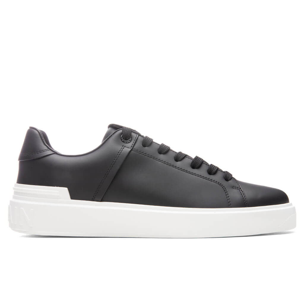 B-Court Low Top Sneakers Black – Feature