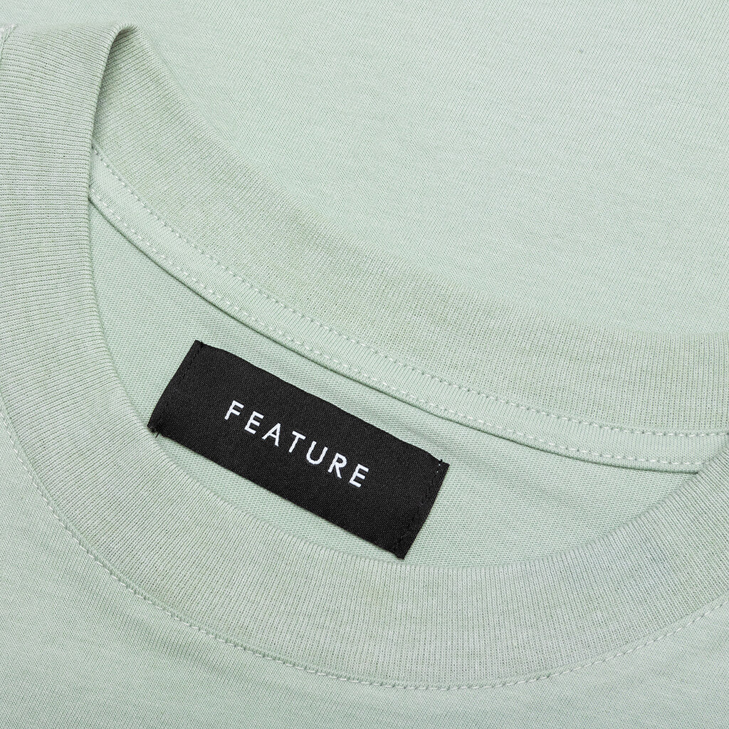 Haring Tee - Slate – Feature