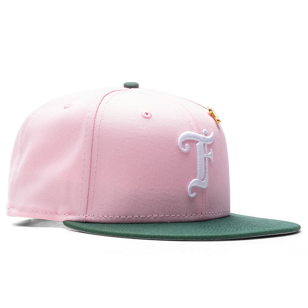 Feature New Era Old English F Snapback