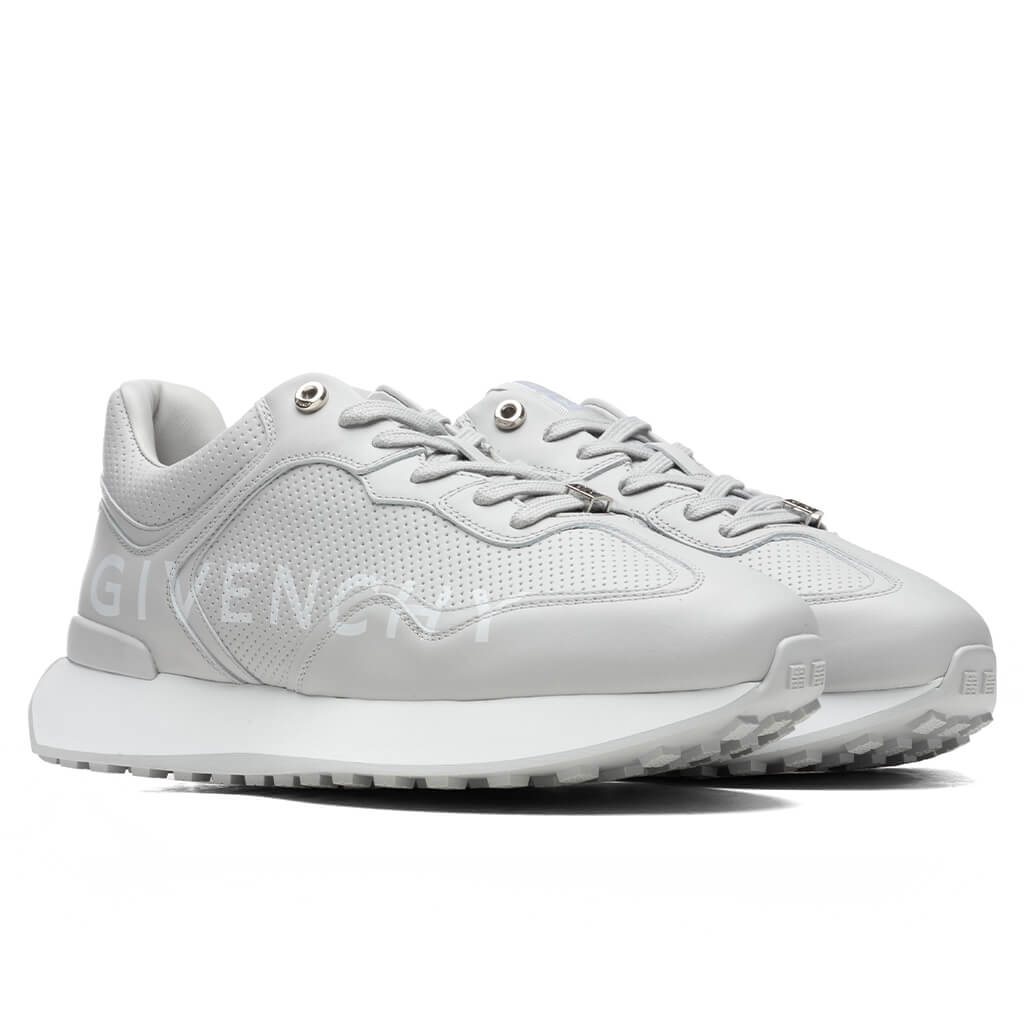GIV Runner Sneaker - Cloud Grey – Feature