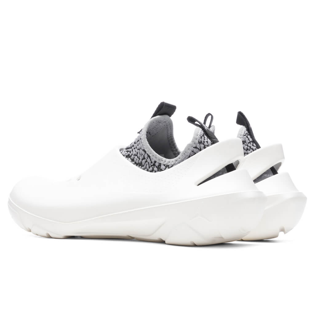 jordan system 23 clog sail