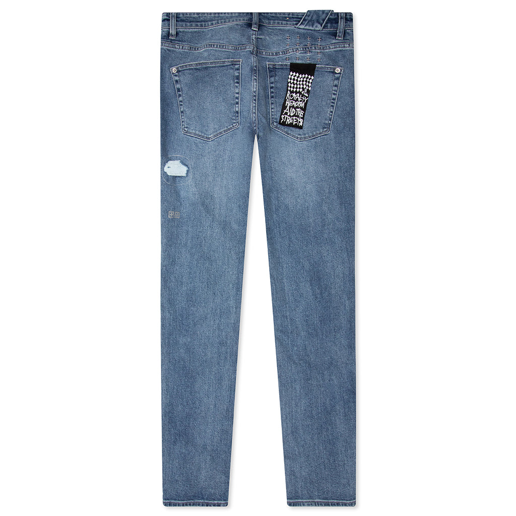 Chitch Runaway Ripped