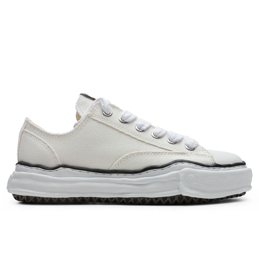 Peterson Low OG Sole Canvas Sneaker - White | Maison MIHARA