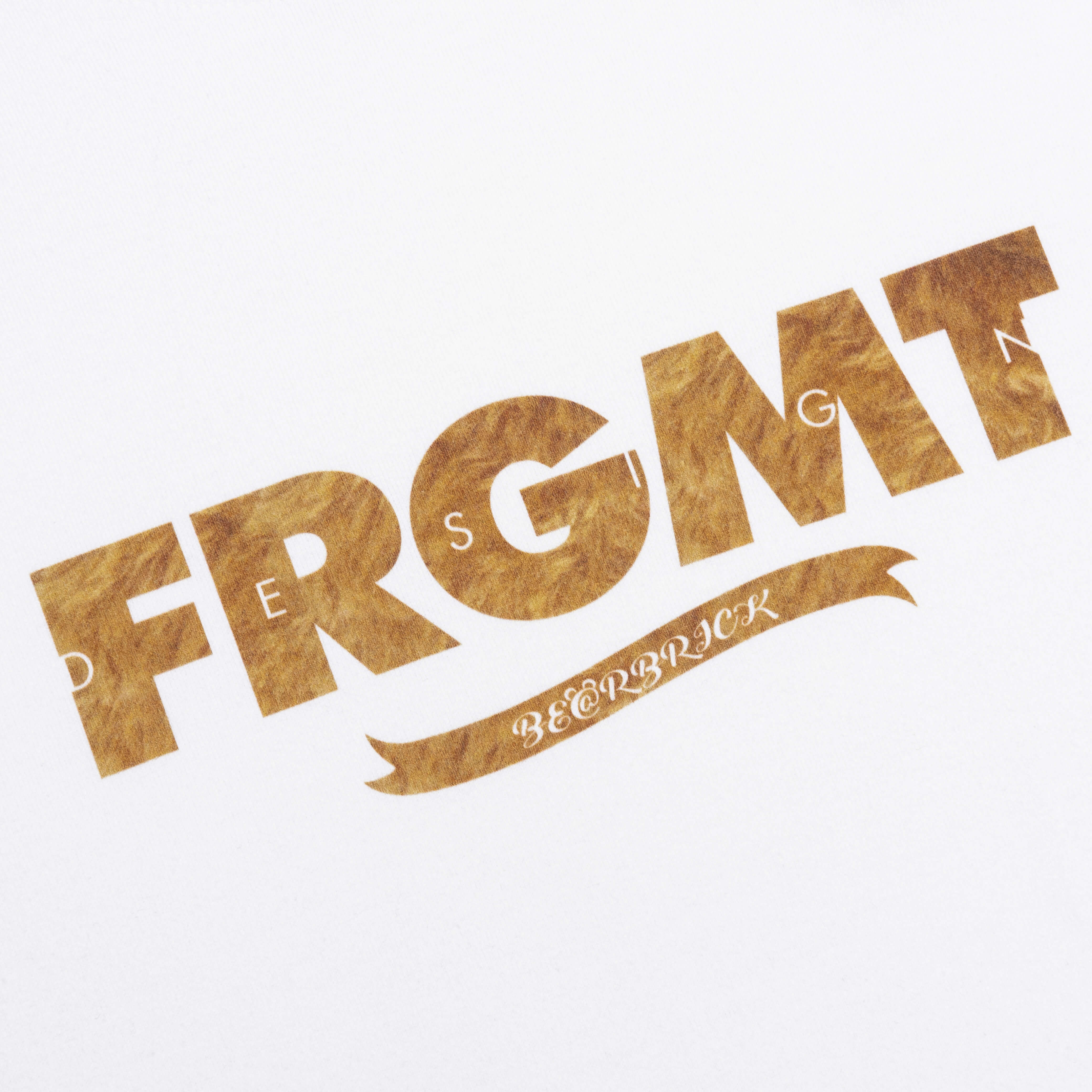 Medicom Toy x fragment design Fur Logo BE@RTEE - White â Feature