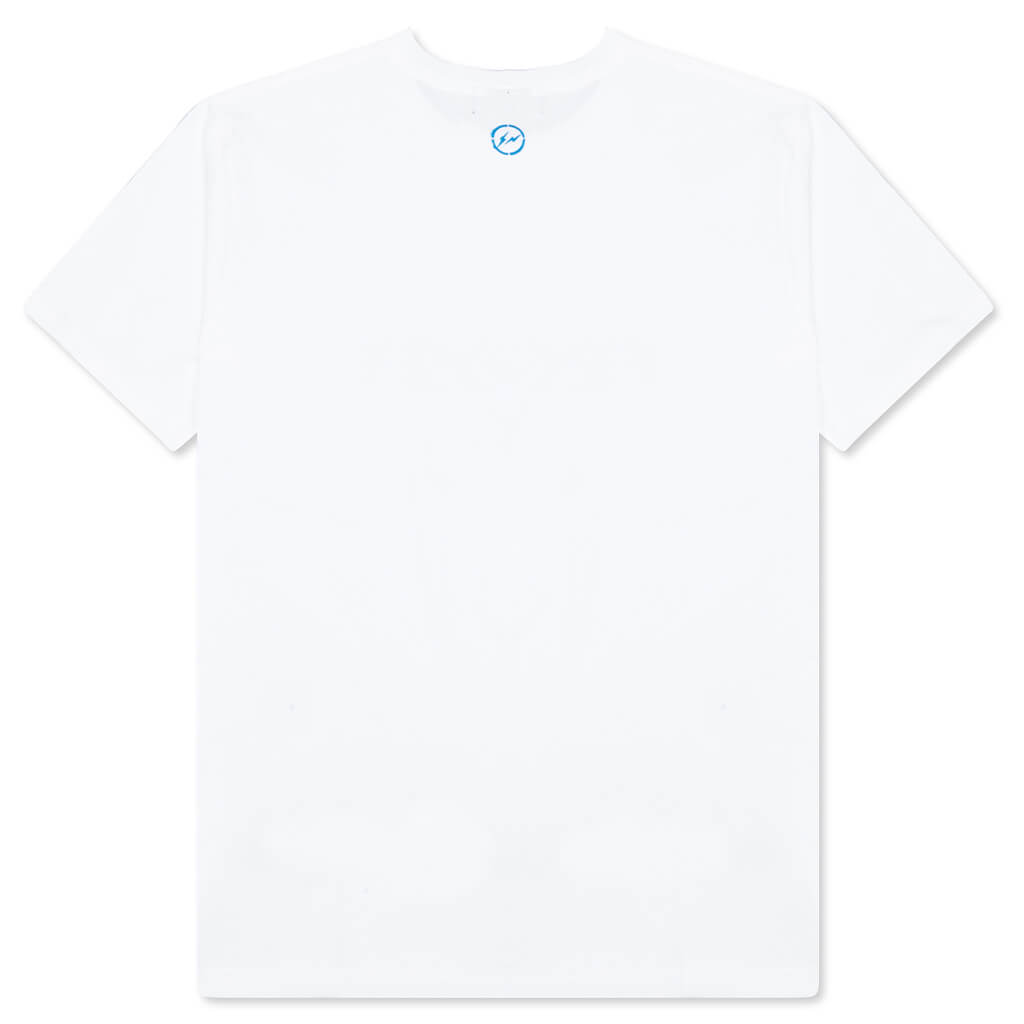 新品未使用品メディコムx フラグメント Tシャツ MEDICOM TOY】FRAGMENTやUNDERCOVERを招聘したコラボTシャツが