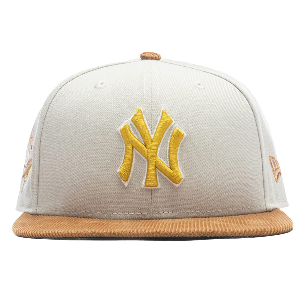 New Era 59FIFTY New York Yankees Corduroy Visor Fitted Cap 8 / Beige