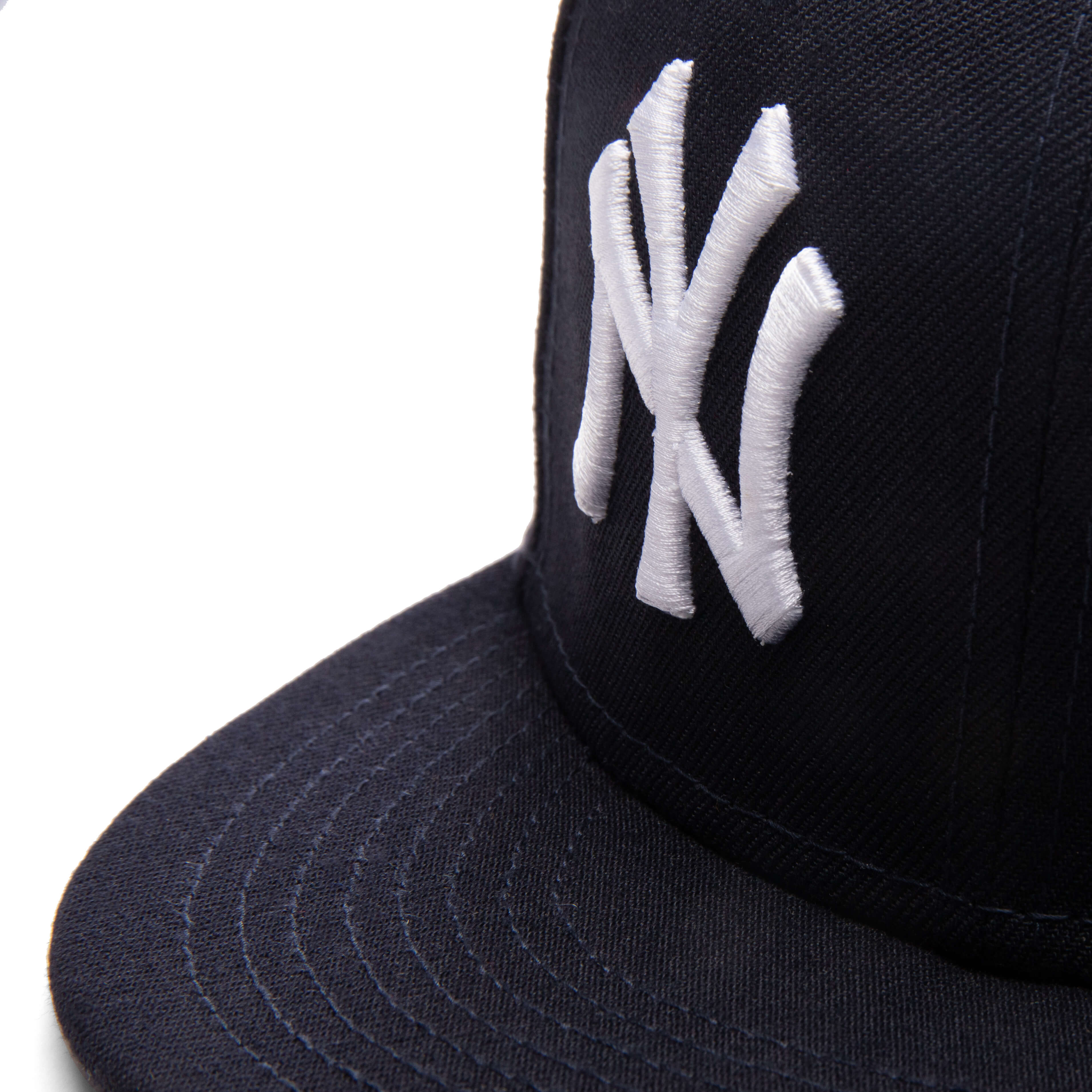 New York Yankees Polartec Black 59Fifty Fitted Hat by MLB x New Era