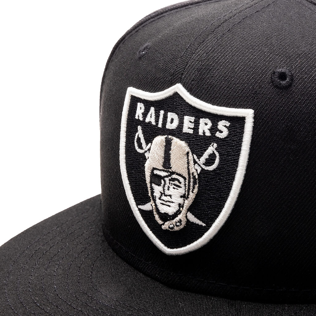 New Era 59FIFTY Las Vegas Raiders Letterman Fitted Hat in Black | Size 7 3/4 | 60296451