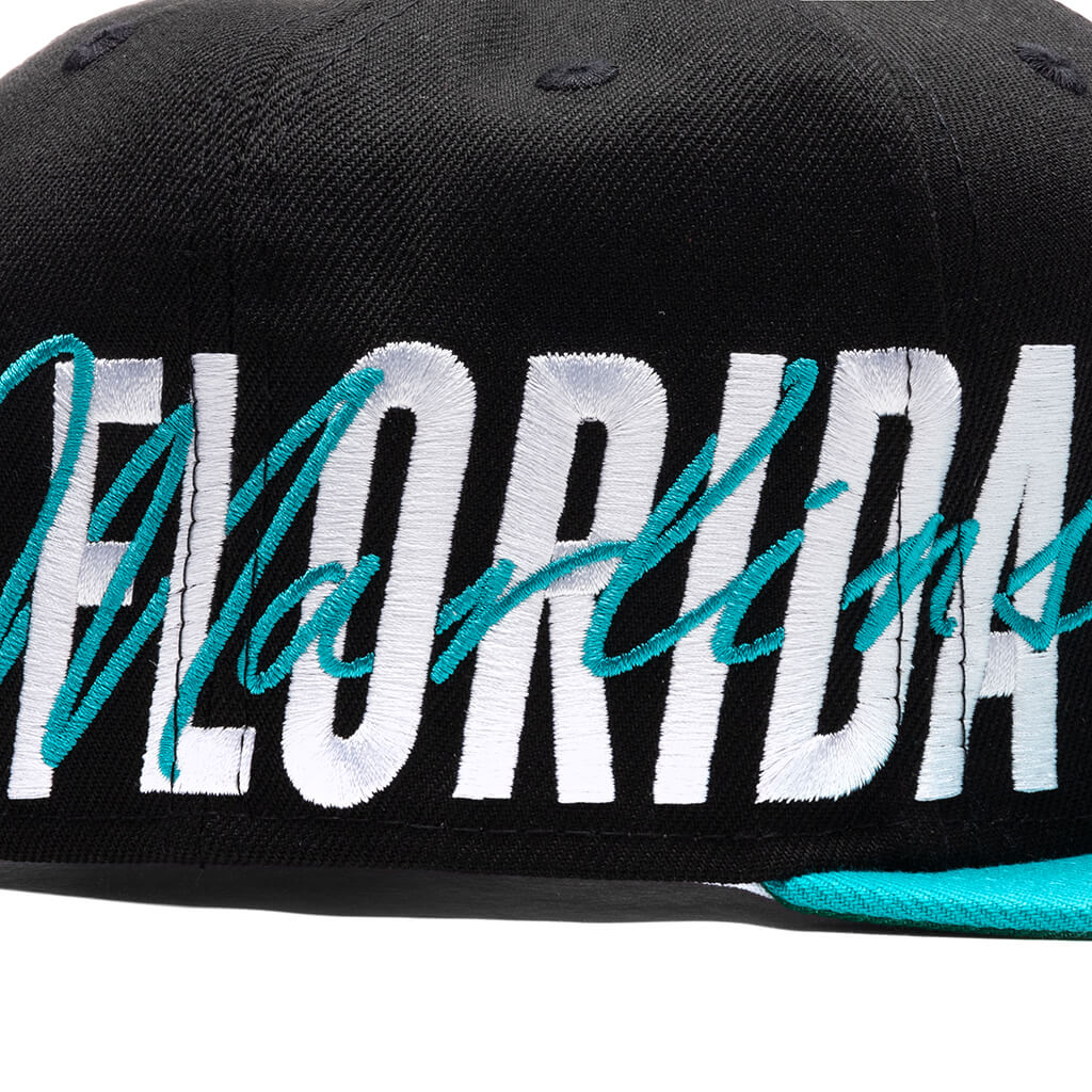 New Era Florida Marlins Black Sidefront Edition 9FIFTY Snapback Hat