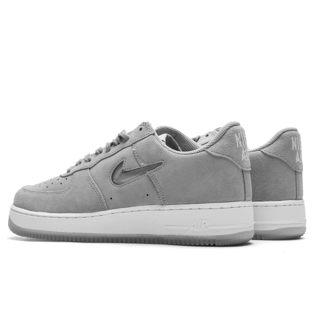Men's Nike Air Force 1 '07 LV8 Shoes 9.5 Sail/Smoke Grey