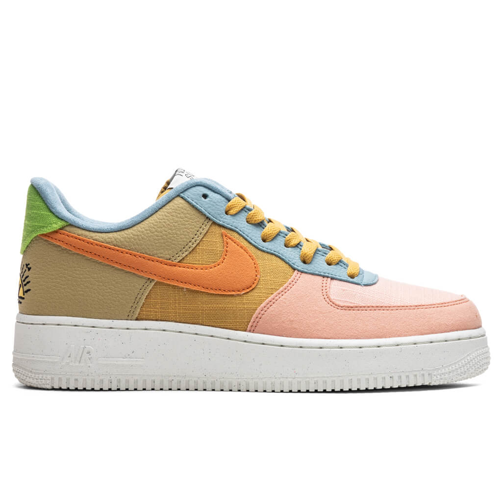 Air Force '07 LV8 Sanded Gold/Hot Curry/Wheat Grass – Feature