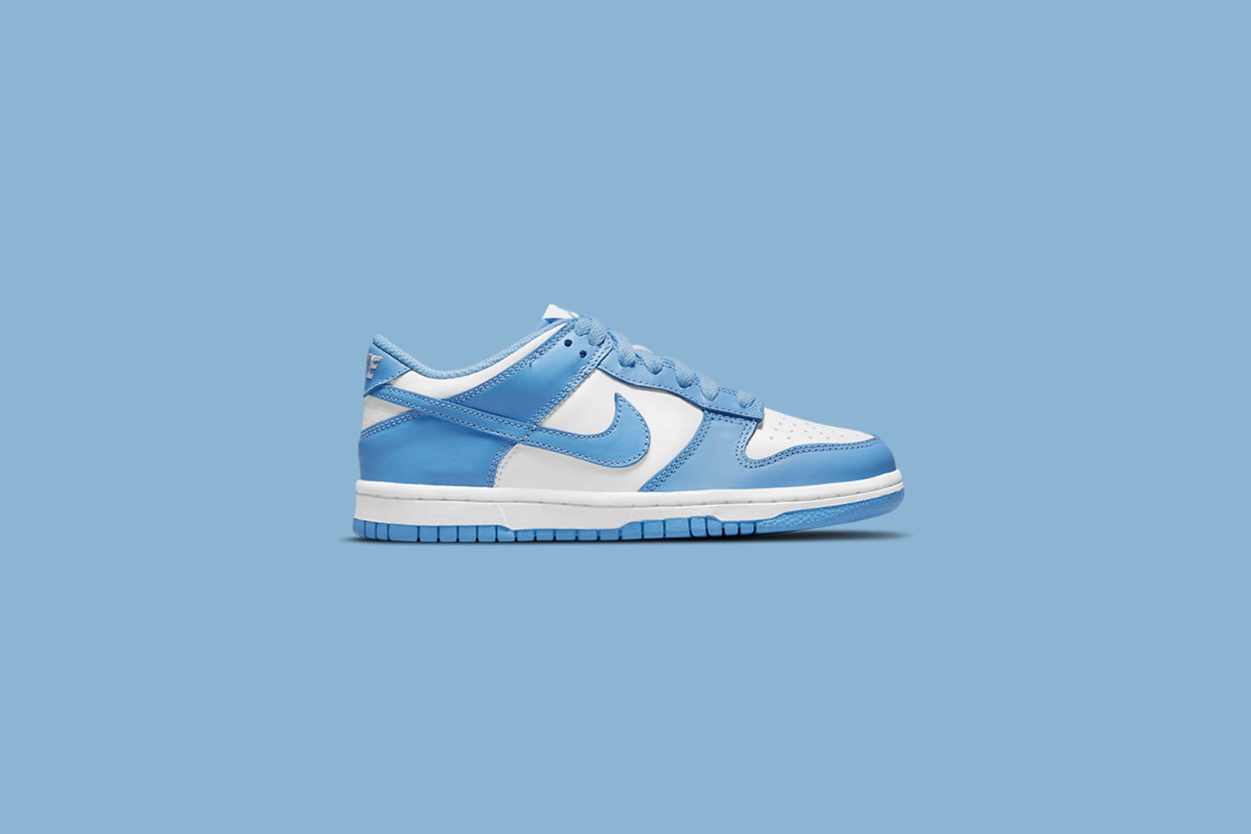 Dunk Low (GS) - White/University Blue â Feature